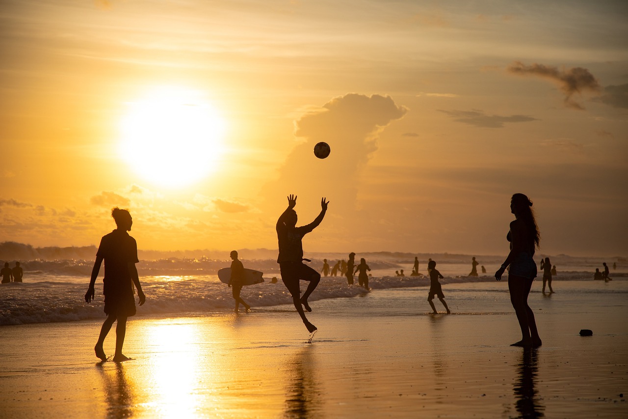 Sunset, volleyball, beach — Get Instant Access to Sports on Crack Streams